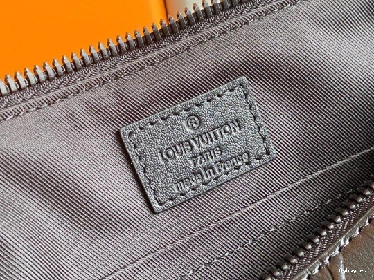 LOUIS VUITTON CITY KEEPALL 0730